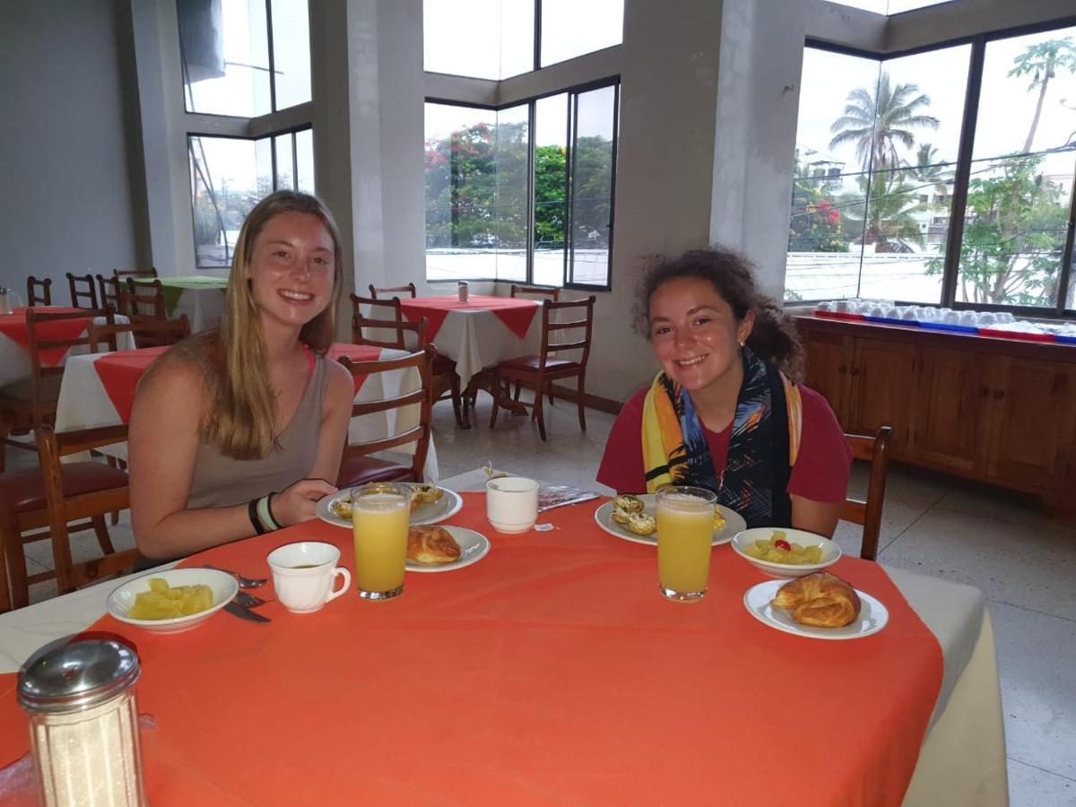 Hotel Palmeras Galapagos Puerto Ayora  Luaran gambar